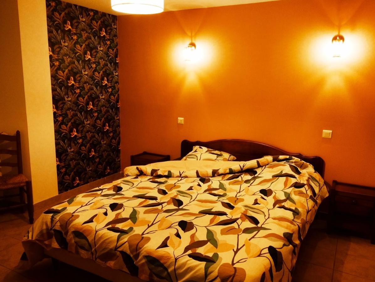 Chambres D'Hotes Le Moulin D'Auxillac Ла Канург Екстериор снимка