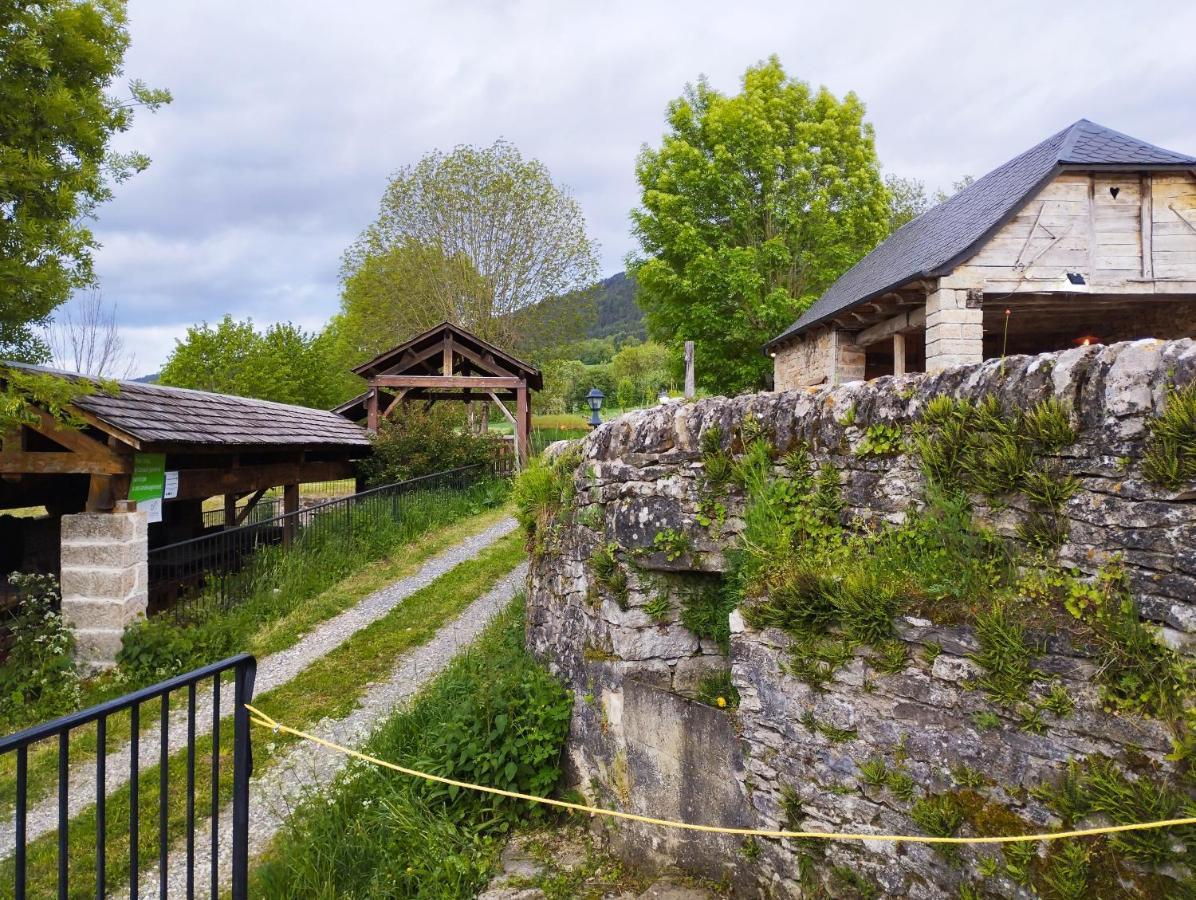 Chambres D'Hotes Le Moulin D'Auxillac Ла Канург Стая снимка